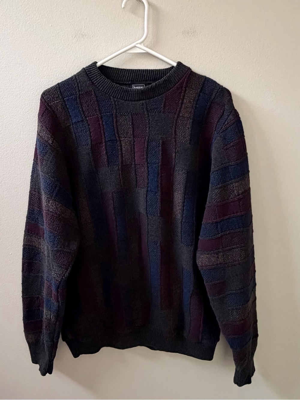 Haggar Men's Multicolor Textured Patchwork Crewneck Sweater Navy & Burgundy
